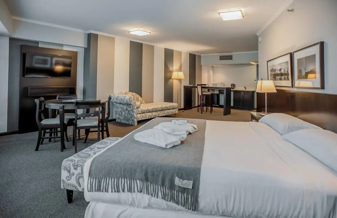 Plaza Real Suites Hotel-1